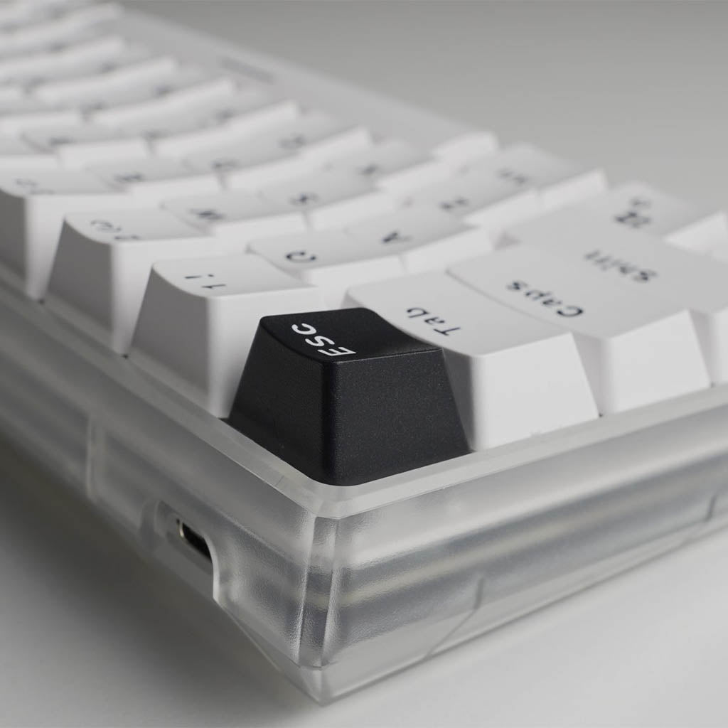 fantech max fit 61 frost wireless rgb gaming keyboard type cport.jpg fantech max fit 61 frost wireless rgb gaming keyboard type cport.jpg