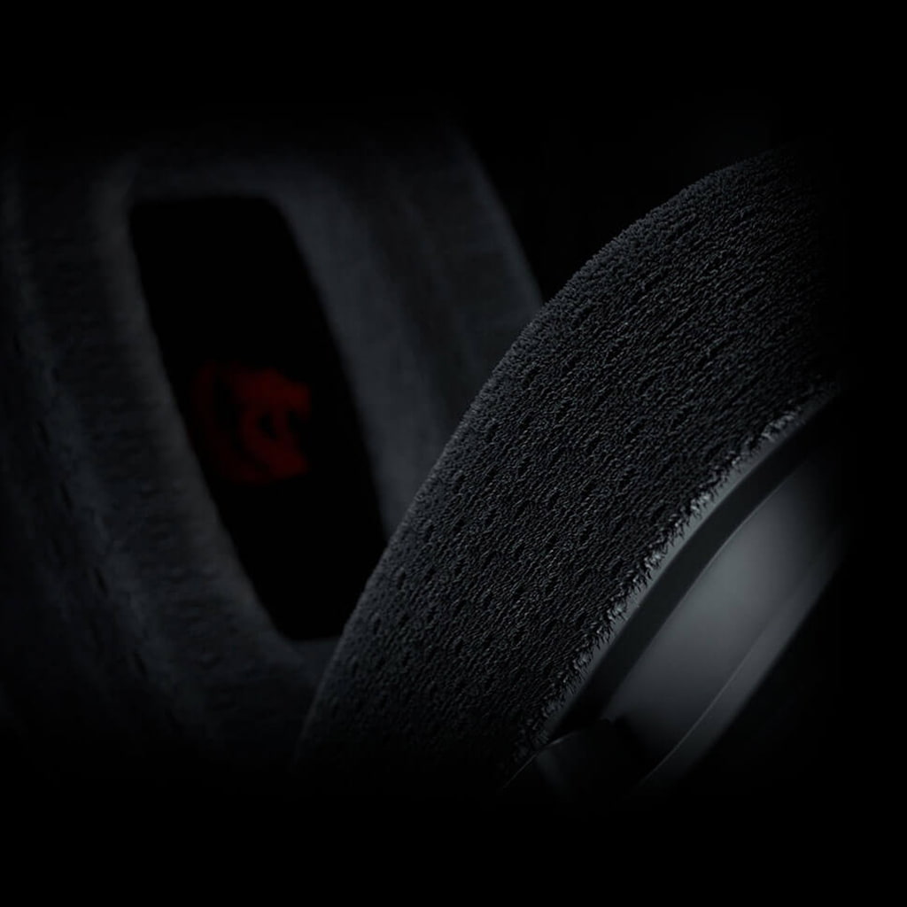 redragon h510 rgb gaming headset foam 1.jpg redragon h510 rgb gaming headset foam 1.jpg